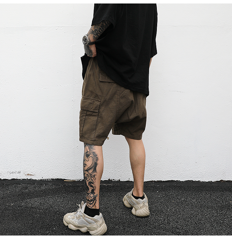 Distressed cargo shorts - threadspired