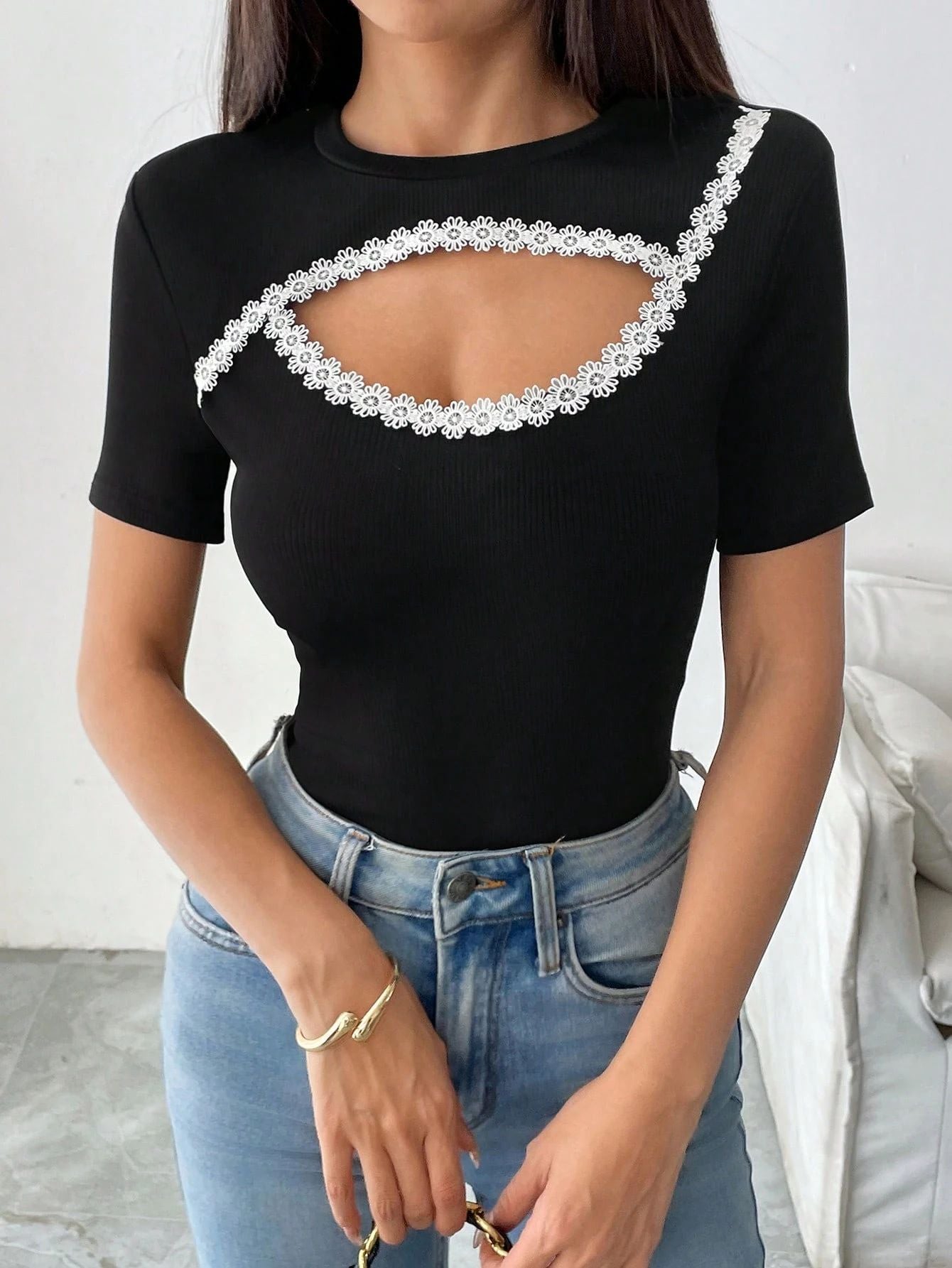 Round-Neck Short-Sleeve T-Shirt - threadspired