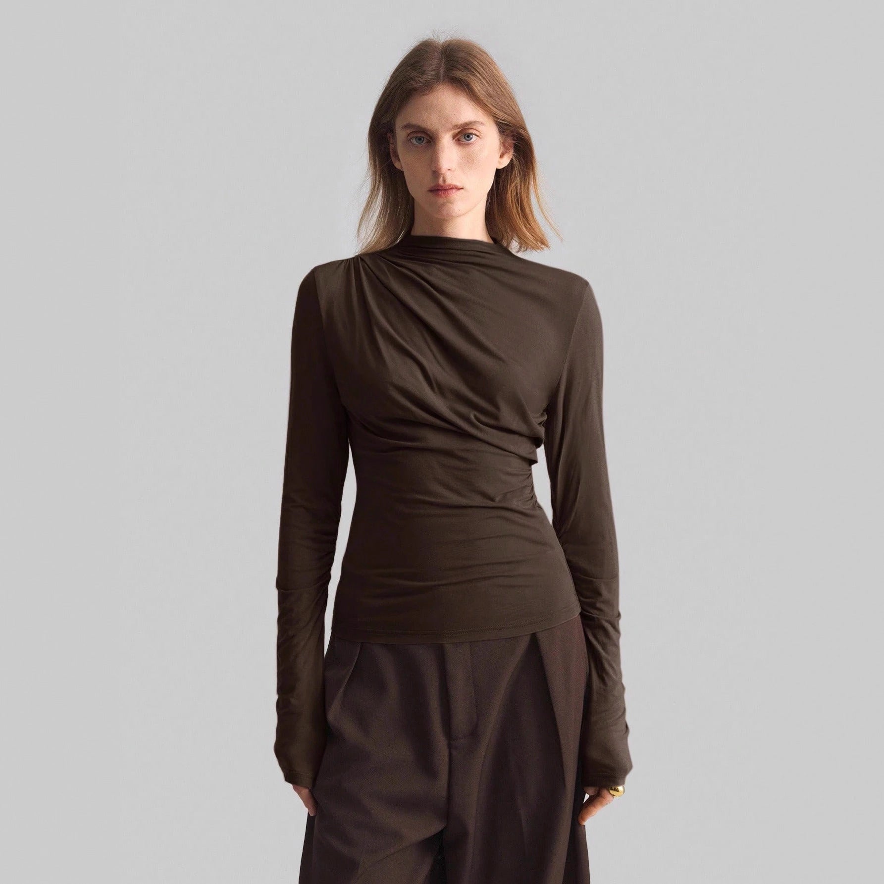 Mock-neck Slim-fit Top - threadspired