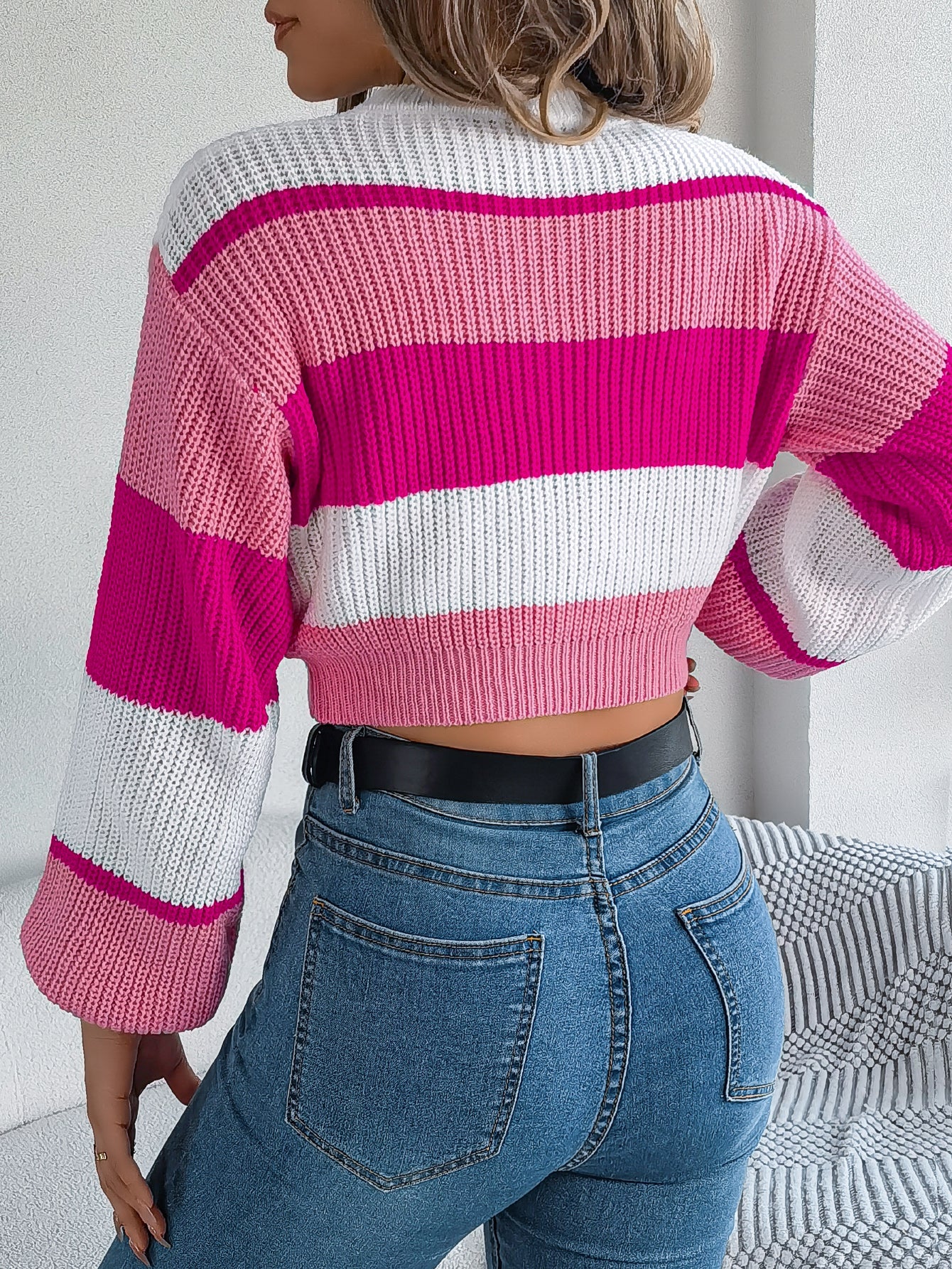 Lantern Sleeve Cropped Pullover Sweater - threadspired