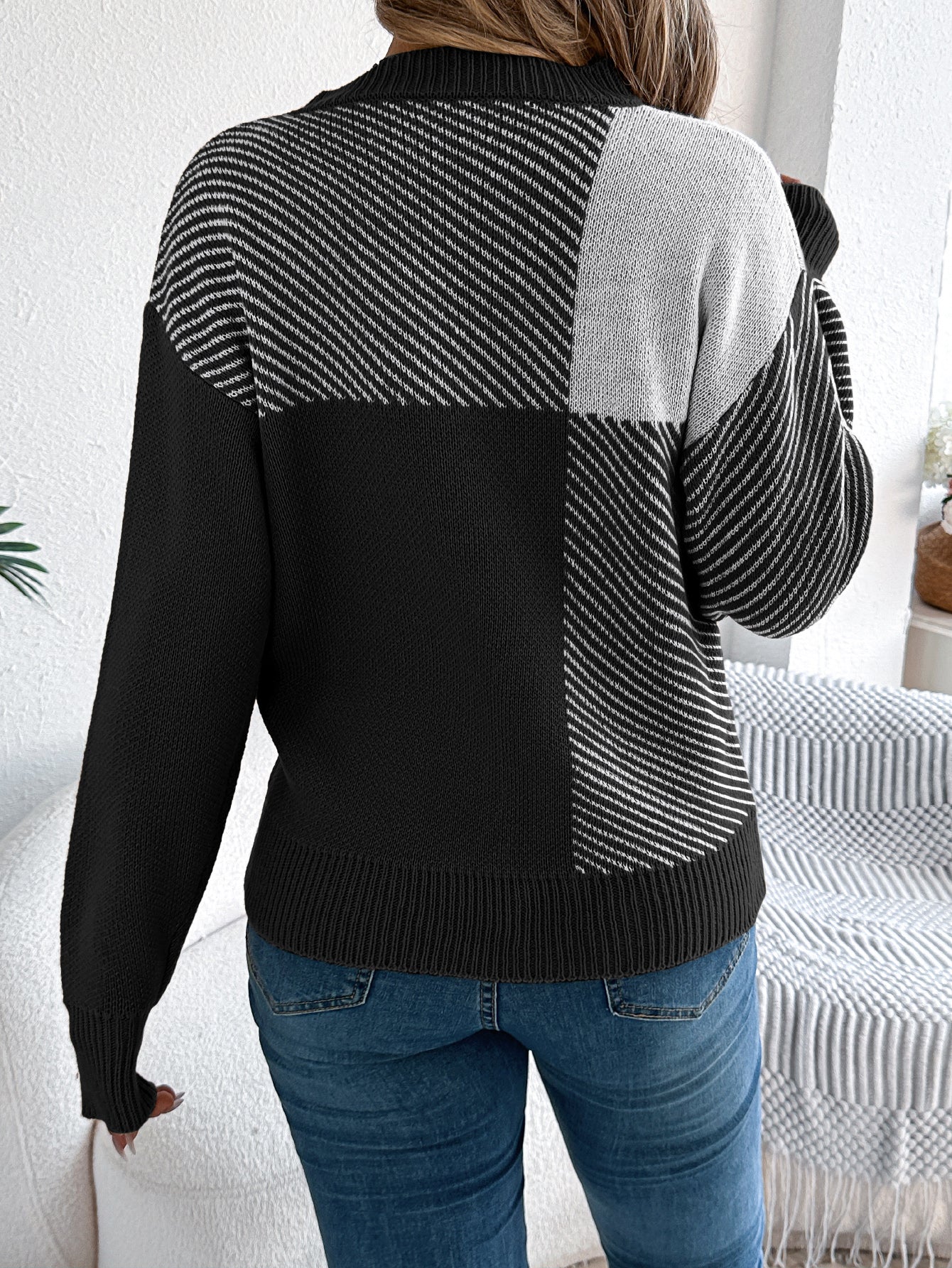 Plaid Long Sleeve Pullover Sweater - threadspired