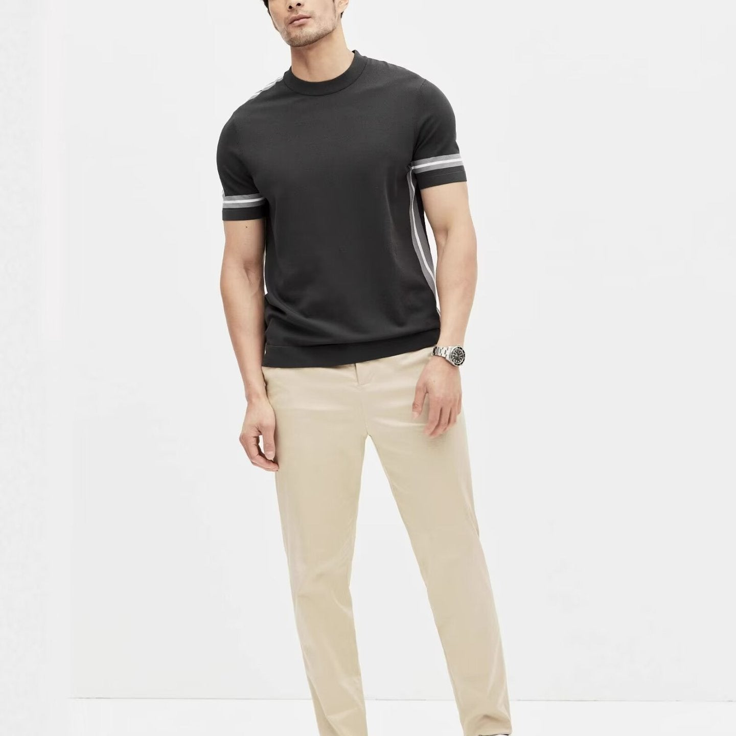 Form Fitted Short Sleeve Shirt